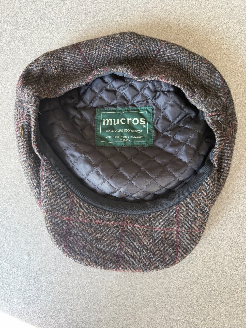 Mucros Brown Tweed Flat Cap with Subtle Red Windowpane